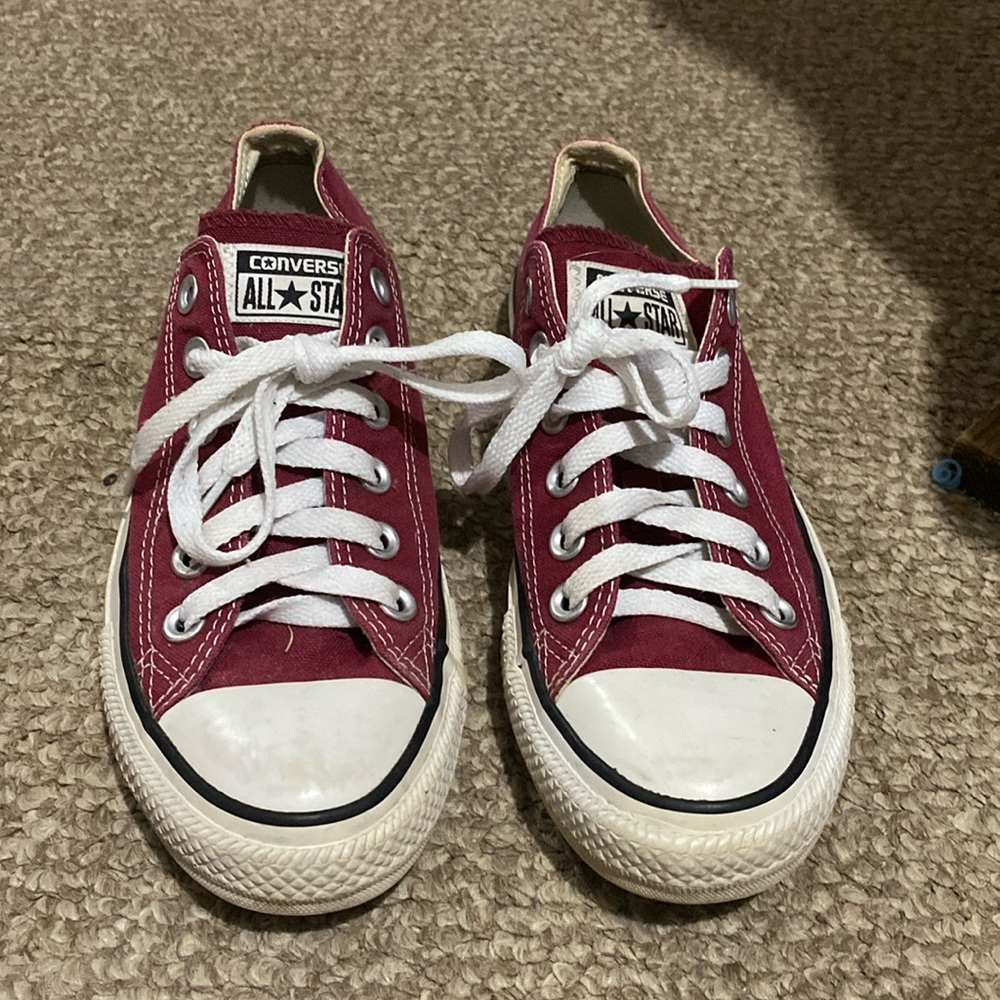 Maroon to red colored size 7 Converses